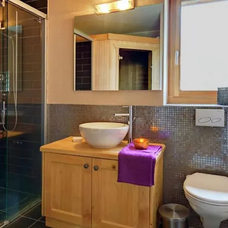 Modern With Bubble Bath In Σαλέ *