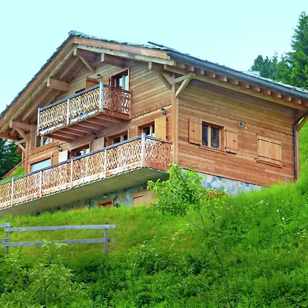 Chalet In Near Lift *